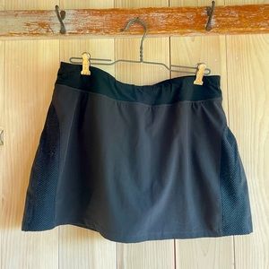 Ibex black skort. Small. EUC.
